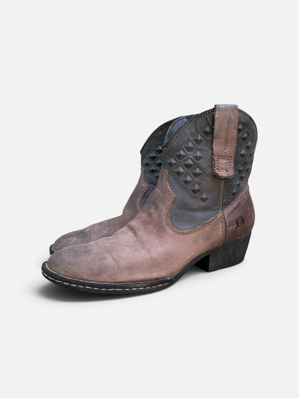 Børn 'Jin' Distressed Leather Studded Western Cowboy Ankle Boot Two-tone Sz 7.5
